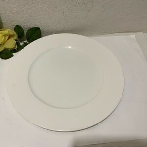 Villeroy and boch 1748 premium bone porcelain made in Germany large plate 12” G1